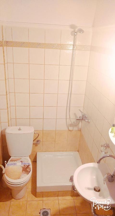 Ferienwohnung Studio Garden Nea Kallikrateia Exterior foto