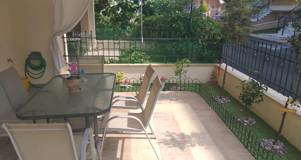 Ferienwohnung Studio Garden Nea Kallikrateia Exterior foto